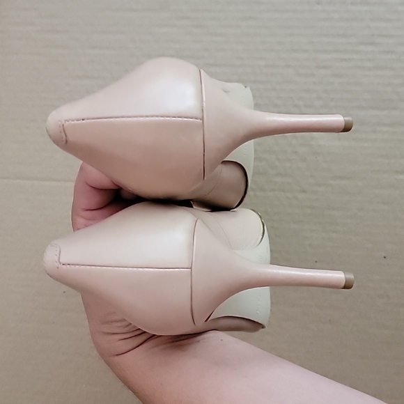 Enzo Angolini Call me Nude Pointy Toe Pump Heels Size 9.5 - Picture 6 of 12